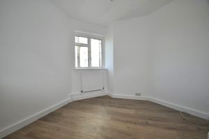 Photo5- click for photo gallery